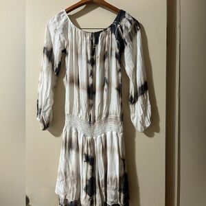 Chic Black and Cream Long Sleeve Dress